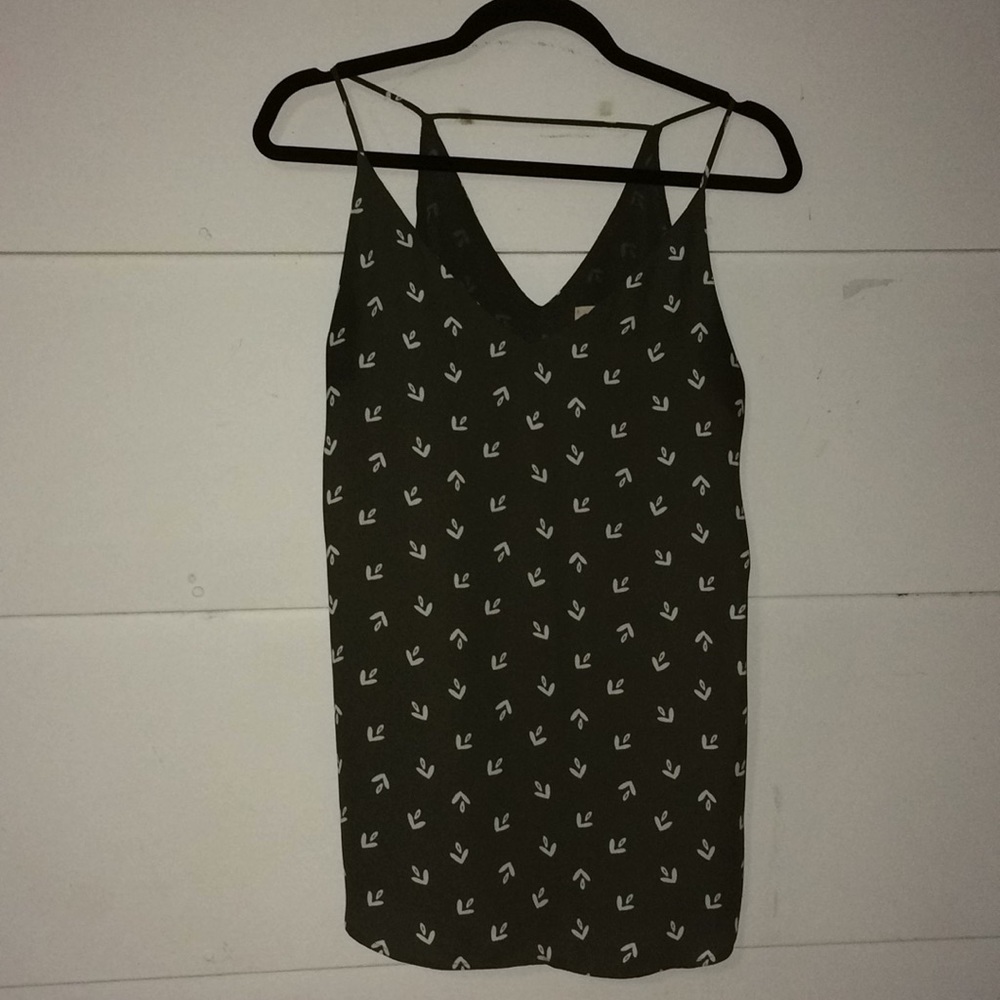 Small Loft Green Arrow Sleeveless Dotted Tank Top